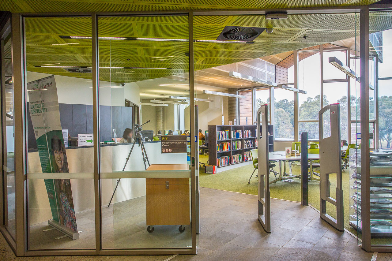 Institution defulat img