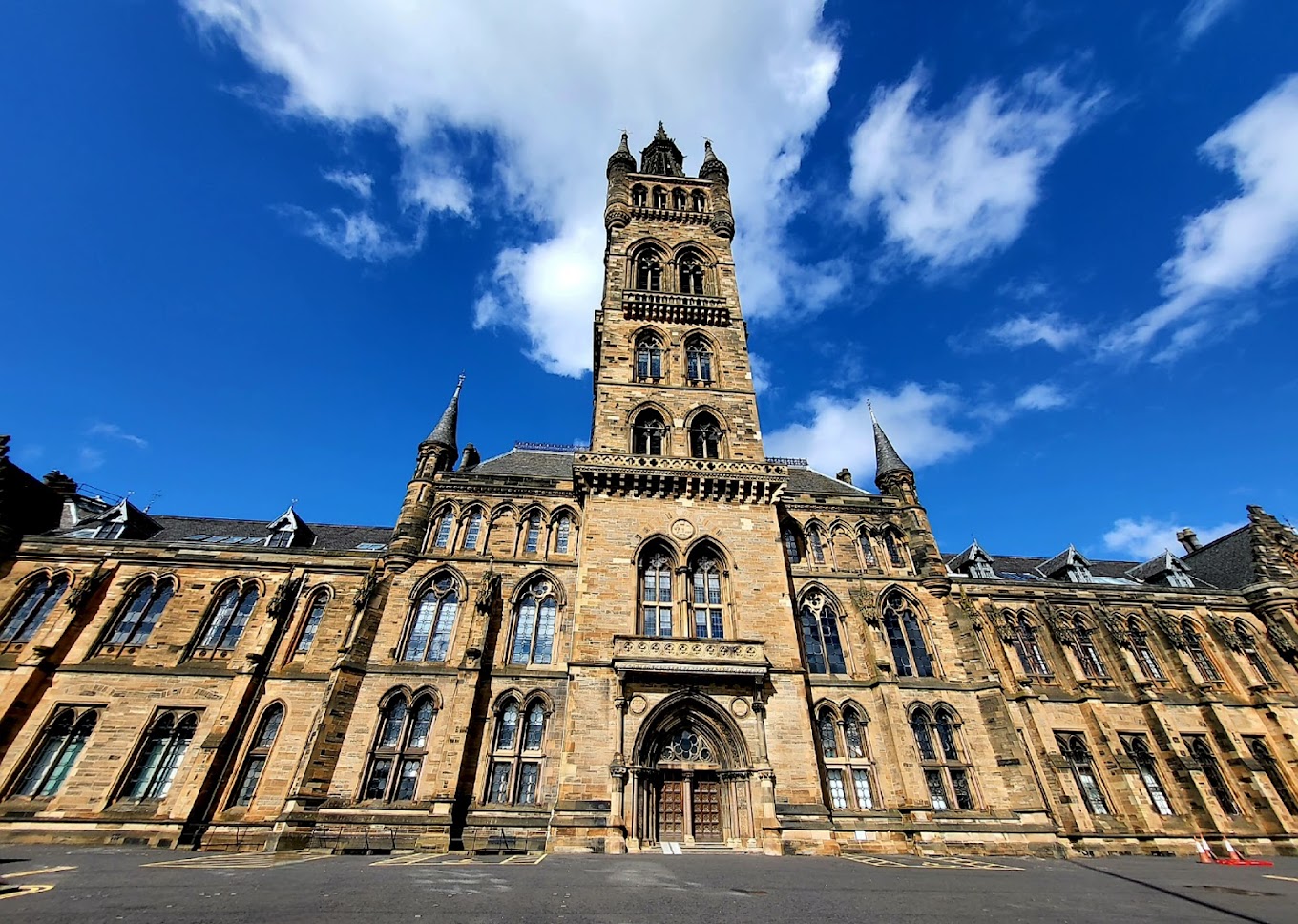 Institution defulat img