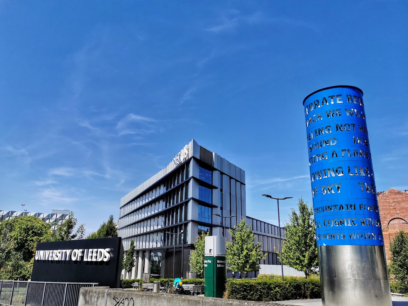 Institution defulat img