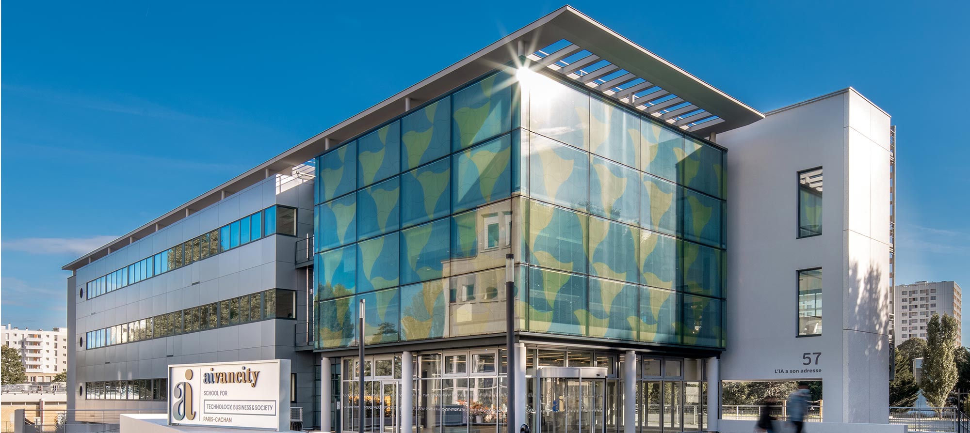 Institution defulat img