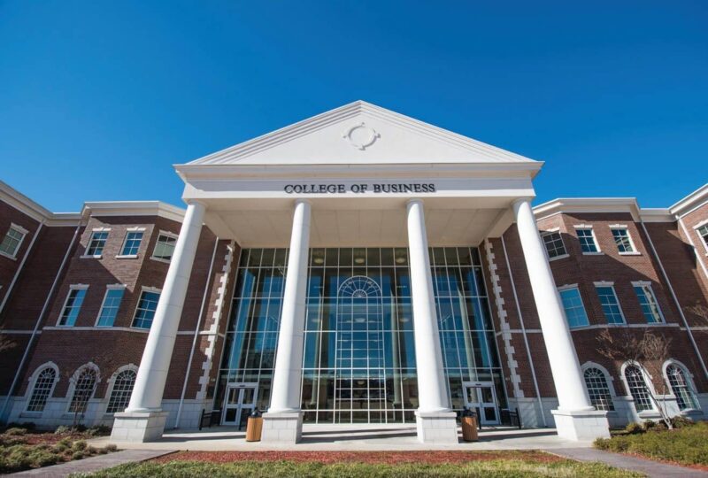 Institution defulat img