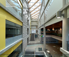 Institution defulat img