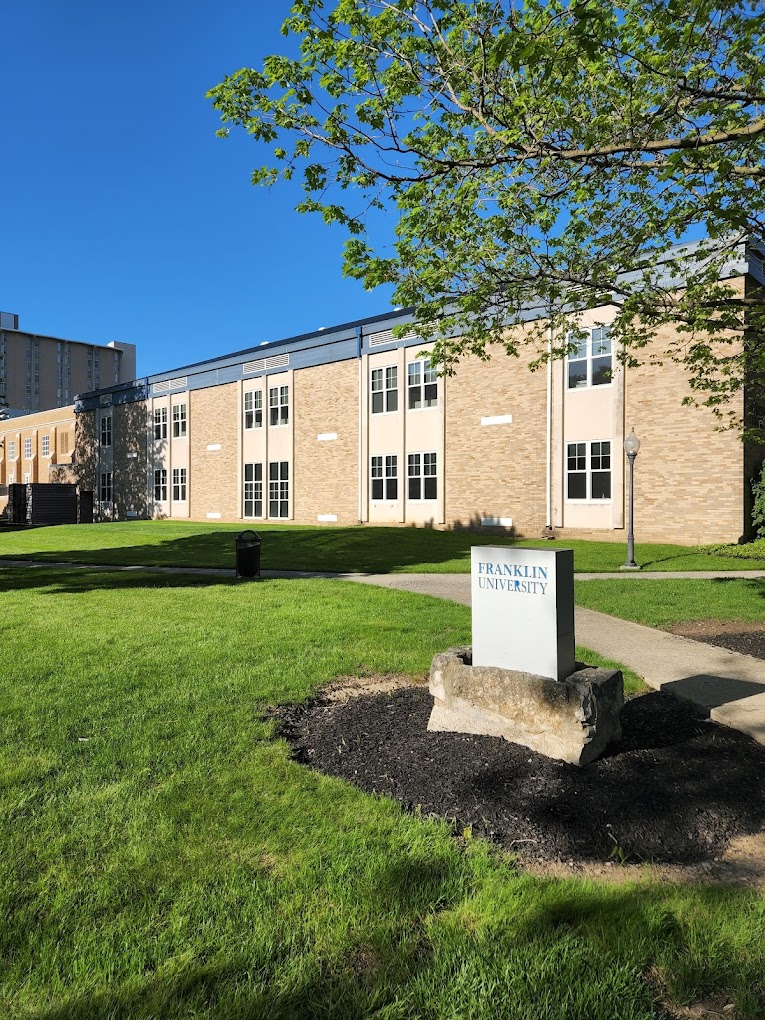 Institution defulat img