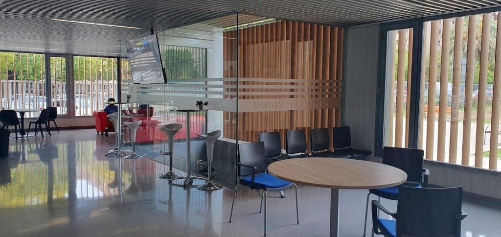 Institution defulat img