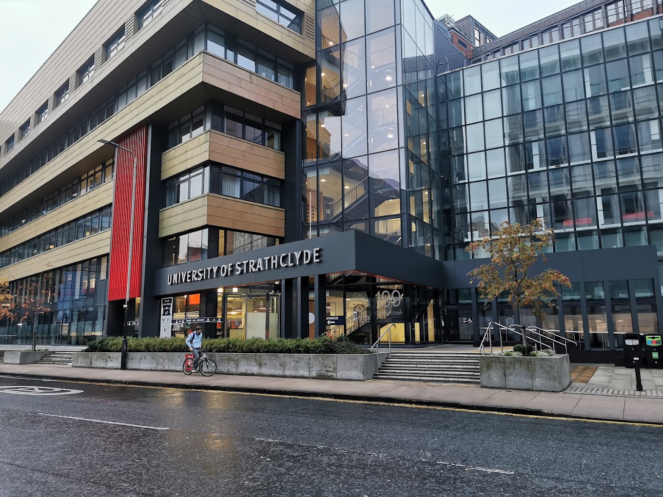 Institution defulat img