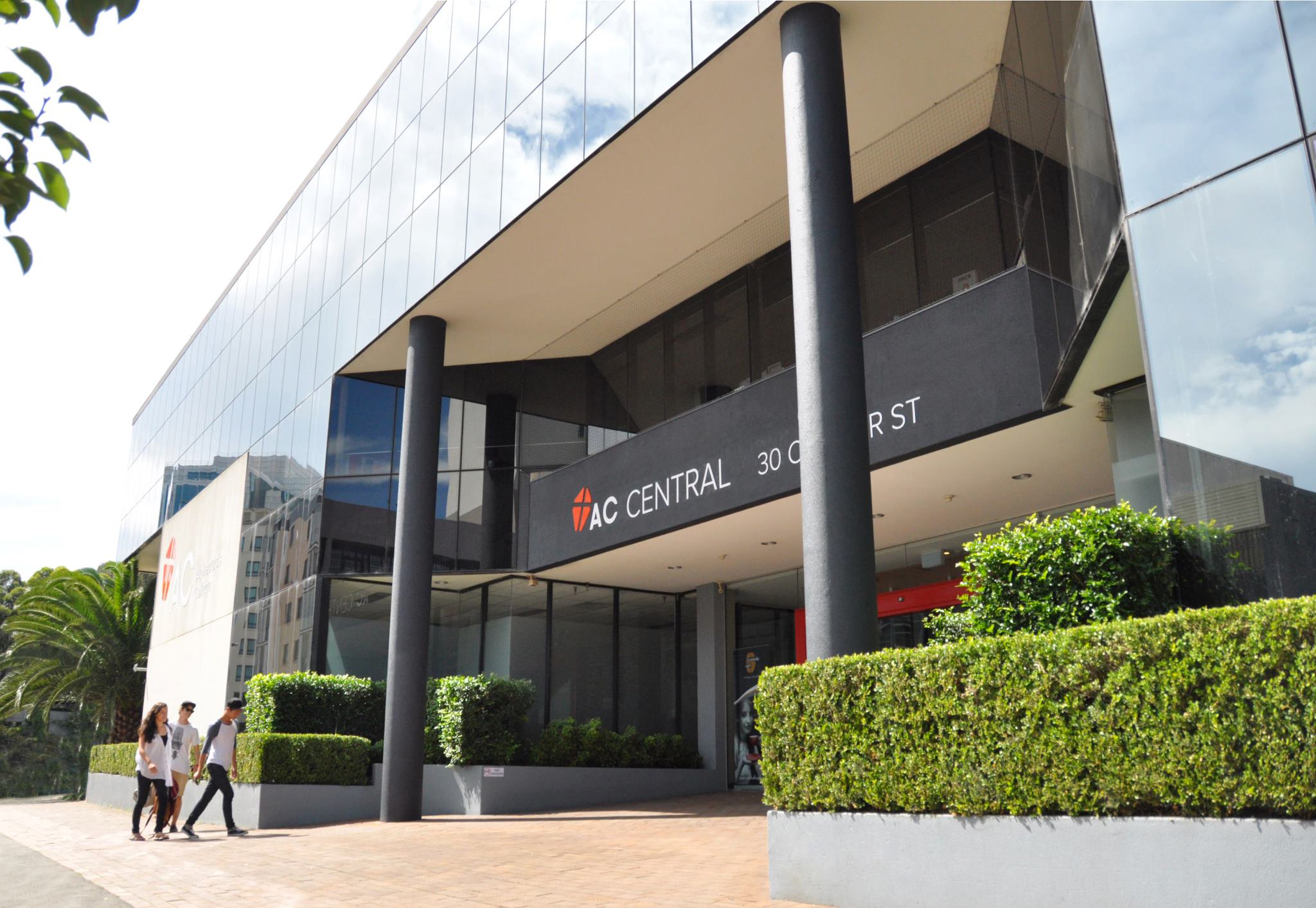 Institution defulat img