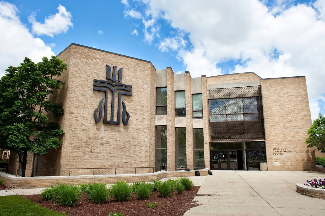 Institution defulat img
