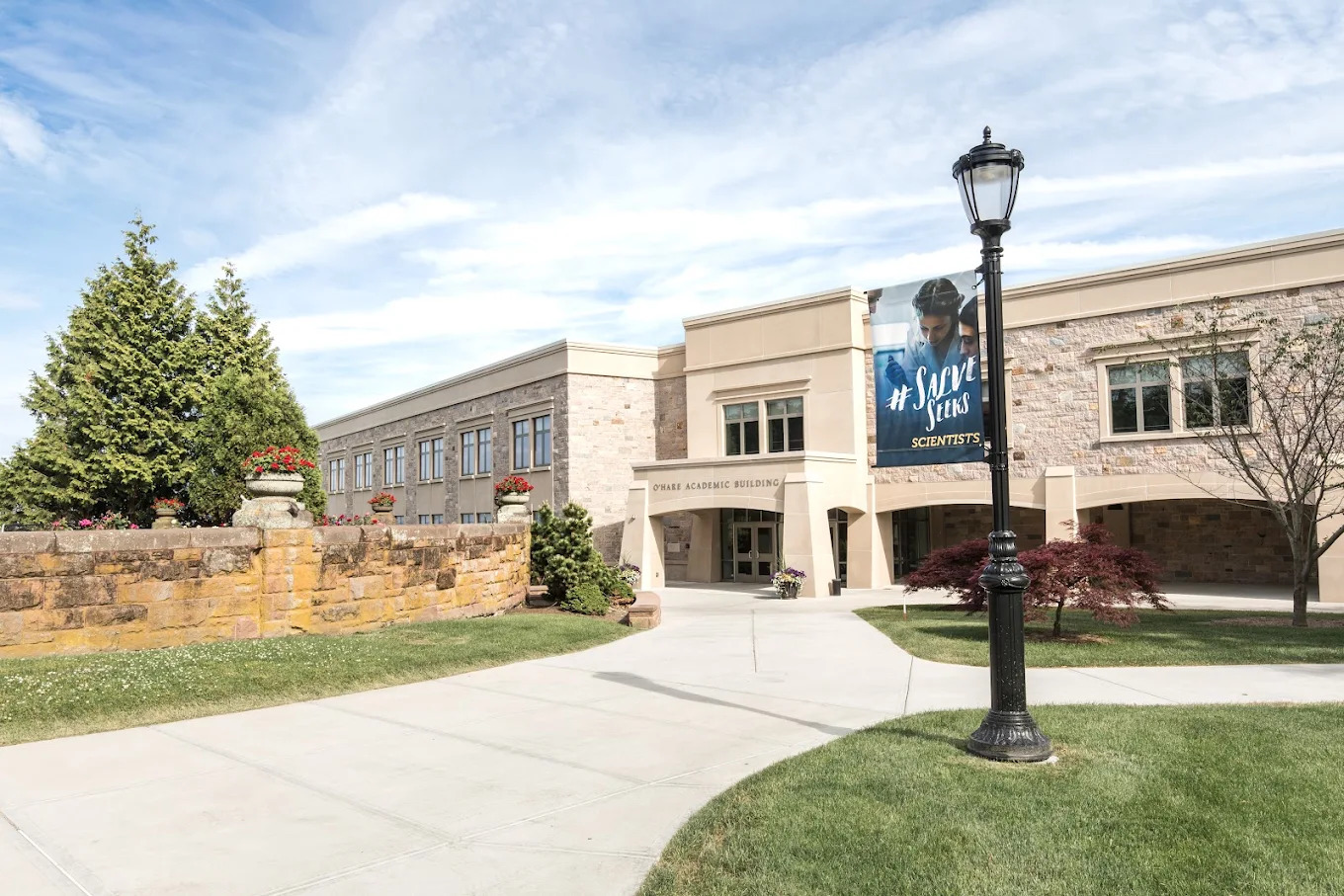 Institution defulat img