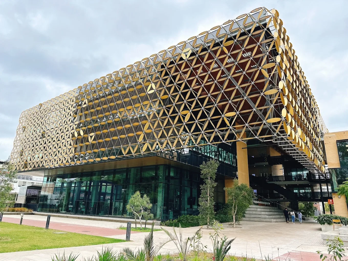 Institution defulat img