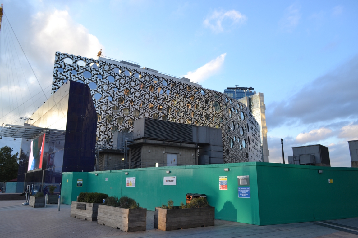 Institution defulat img