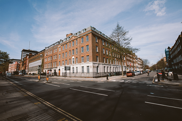 Institution defulat img